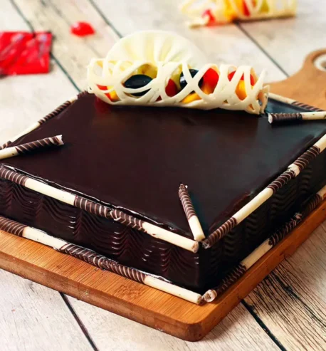 attachment-https://honeycastle.co.in/wp-content/uploads/2025/04/sq-couverture-chocolate-square-cake-cake819mang-A_1-458x493.webp