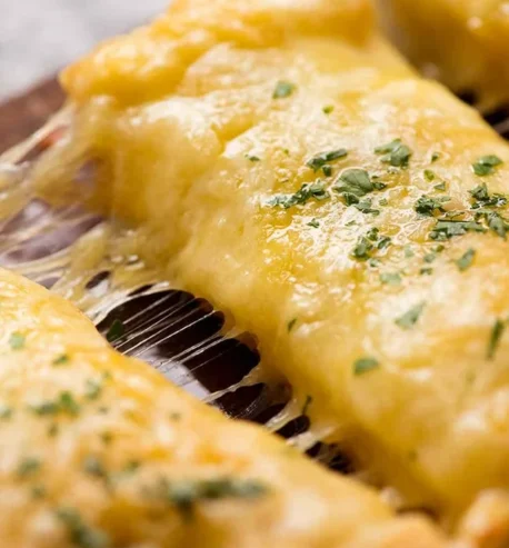 attachment-https://honeycastle.co.in/wp-content/uploads/2025/05/Cheesy-Garlic-Bread_4-458x493.webp