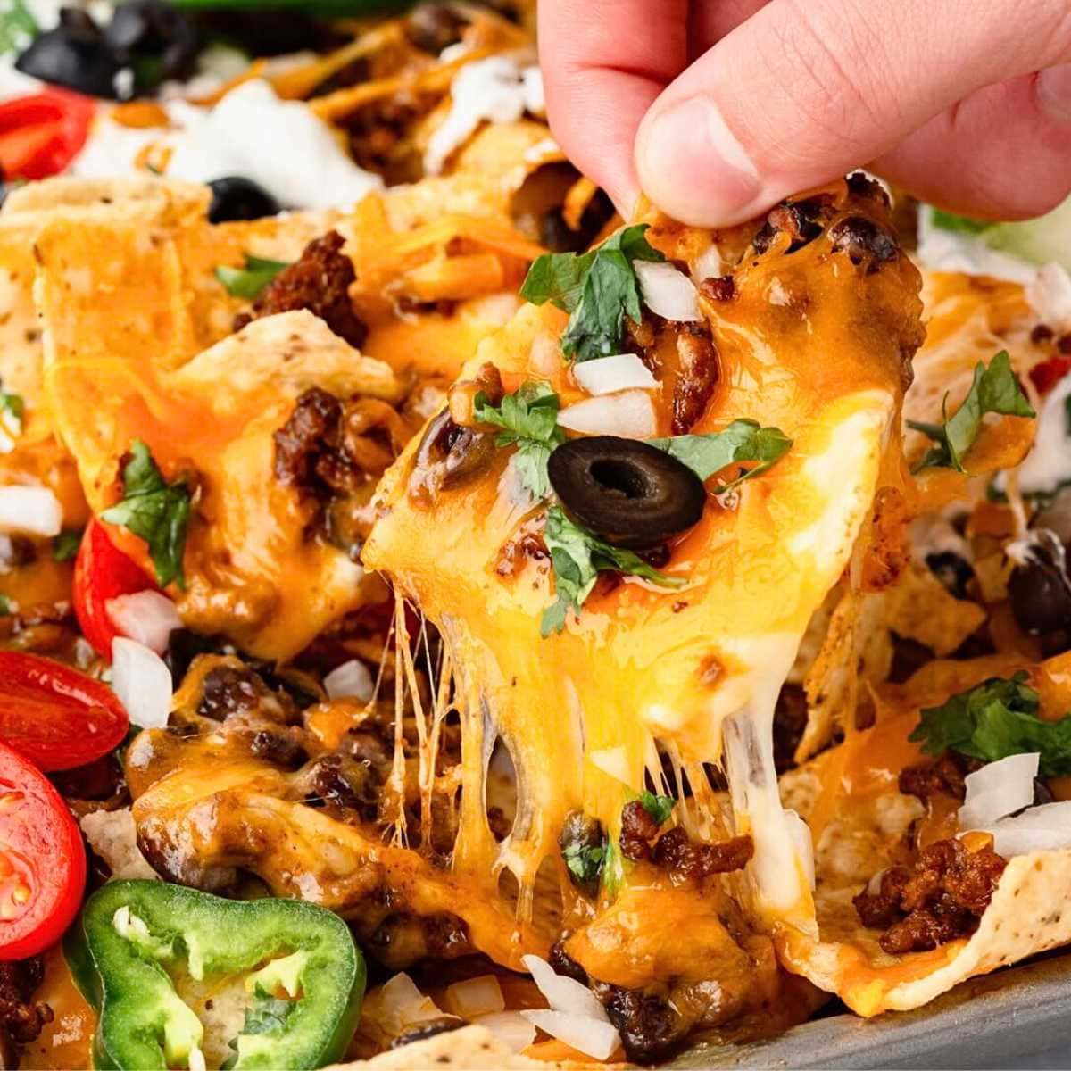 Loaded-Nachos-Cheese-Pull
